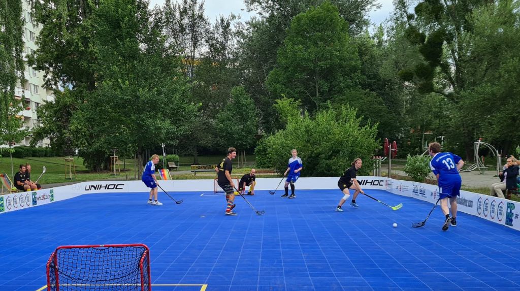 Streetfloorballpartie in Potsdam mit Rapid