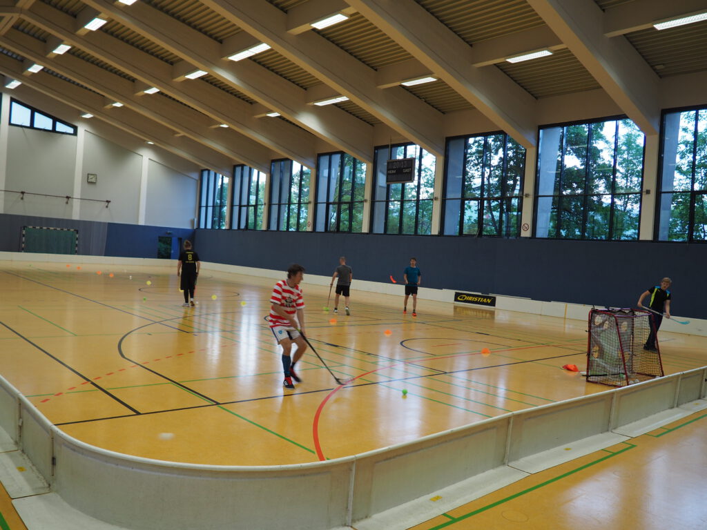 Floorball-Training in Wilmersdorf