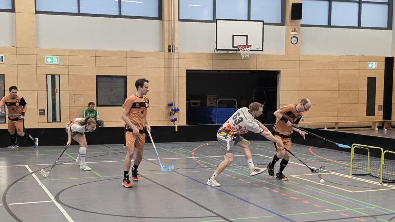 Ü30-Floorball: Eine Saison voller Wendungen – wieder Platz 3 für Rapid Old‑Stars